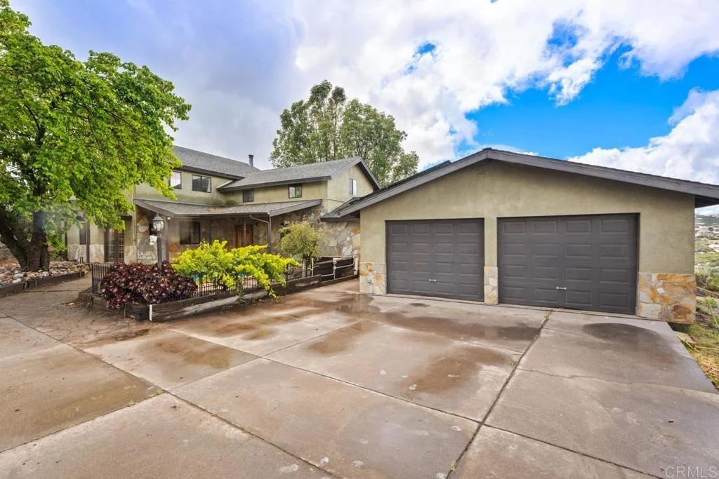 Photo of 3860 Carveacre Road