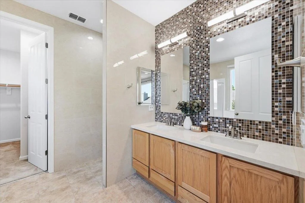 Photo of 1367 Shore Drive