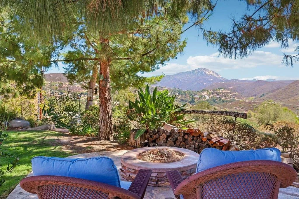Photo of 3129 Via Viejas