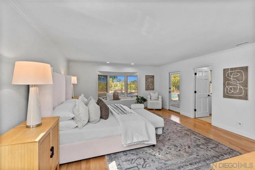 Photo of 730 Doris