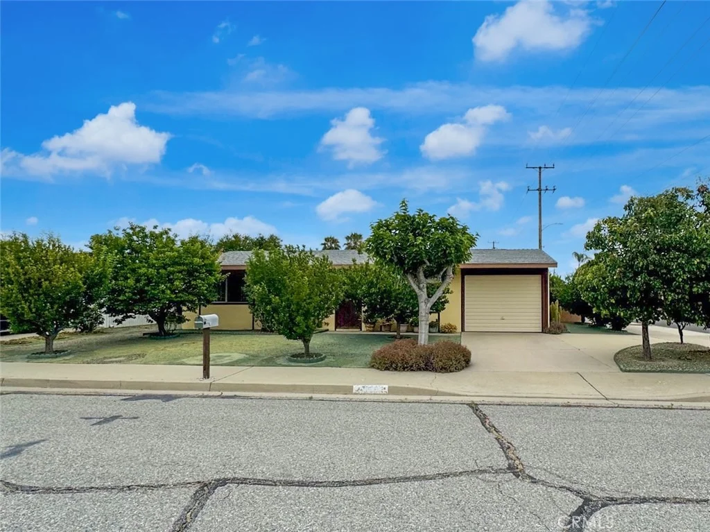 Photo of 890 Costo Lane