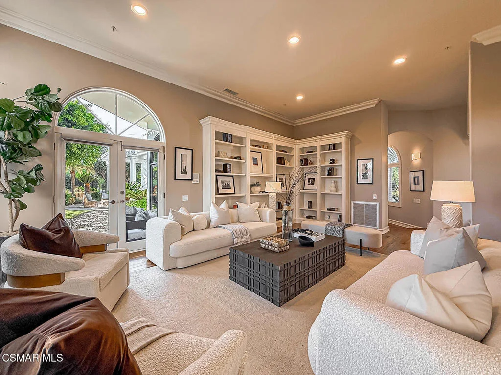 Photo of 1266 Heritage Place