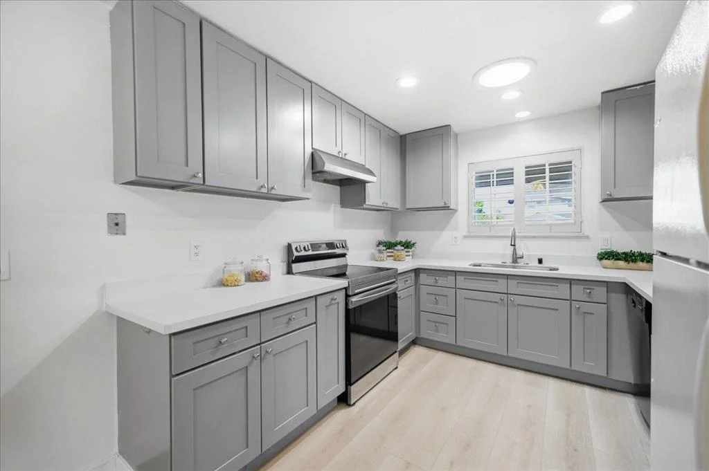 Photo of 38879 Jonquil Drive
