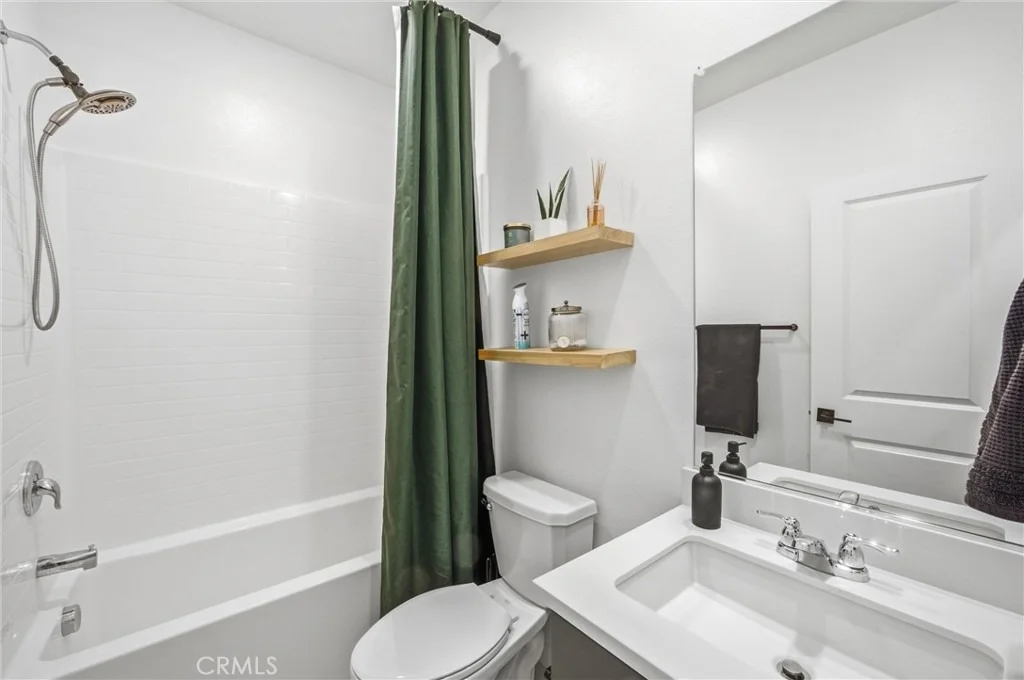 Photo of 16723 Yarrow Lane