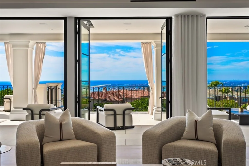Photo of 7 Sailview