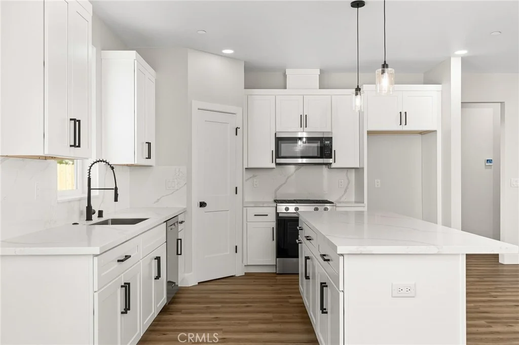 Photo of 591 Valley View Drive