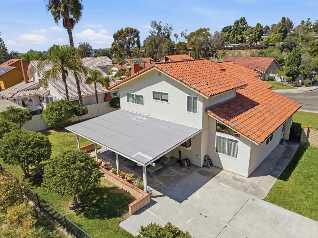 Photo of 1066 Surrey Drive