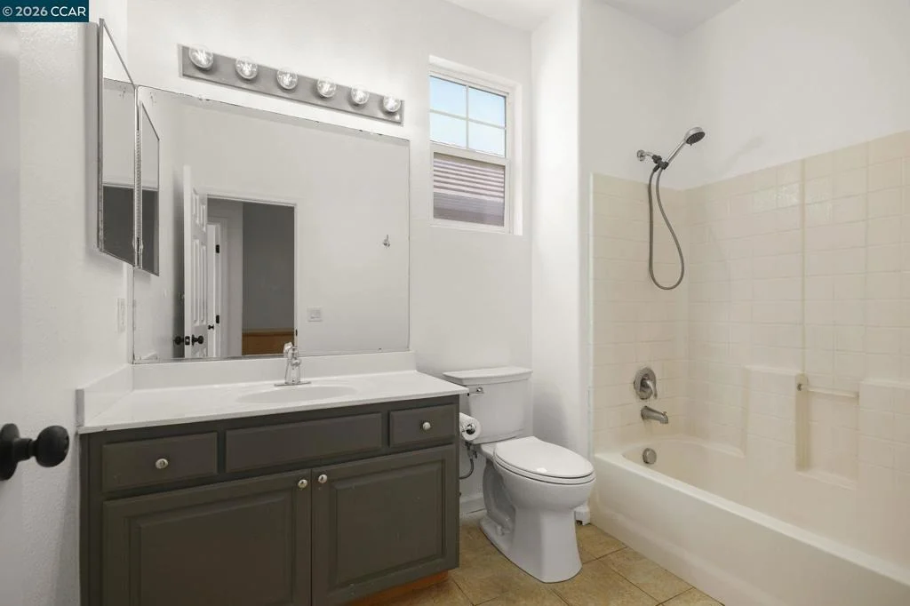 Photo of 648 Rockspray Cir