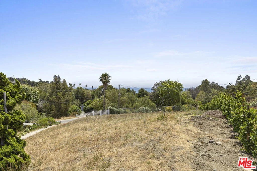Photo of 6411 Sycamore Meadows Drive