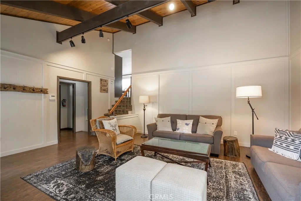Photo of 266 Wren Drive