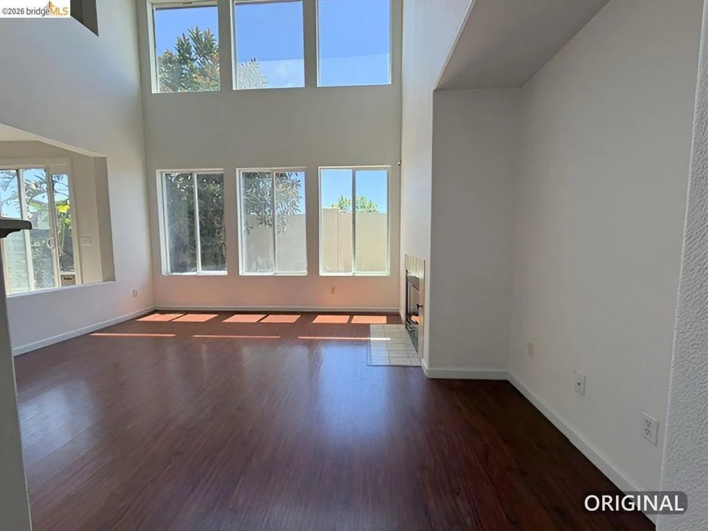 Photo of 448 Burlington Drive