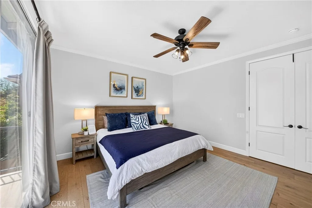 Photo of 1238 Hampton Court