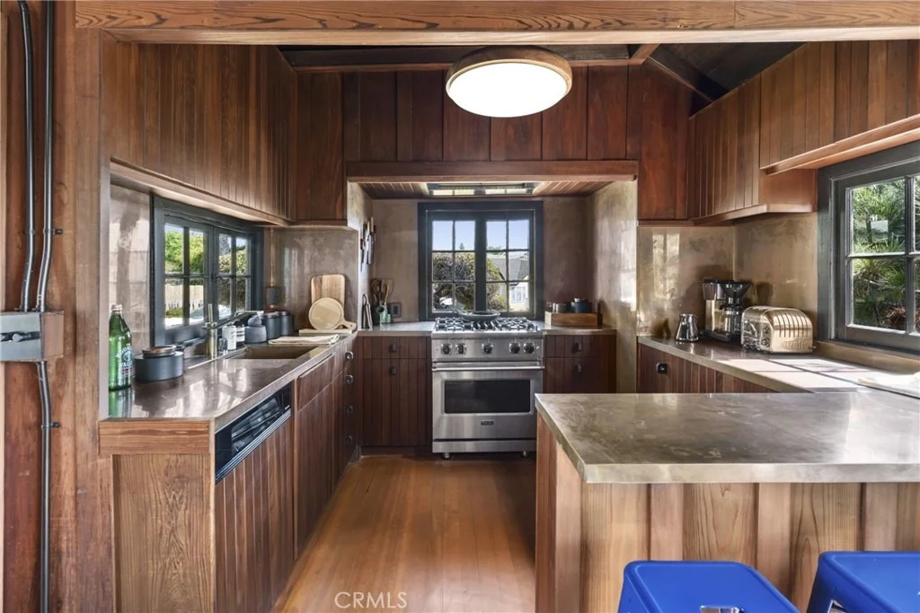 Photo of 310 Hawthorne Road