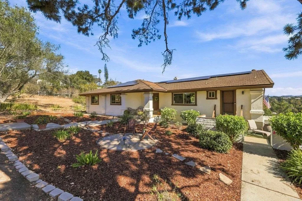 Photo of 590 Elm Tree Lane