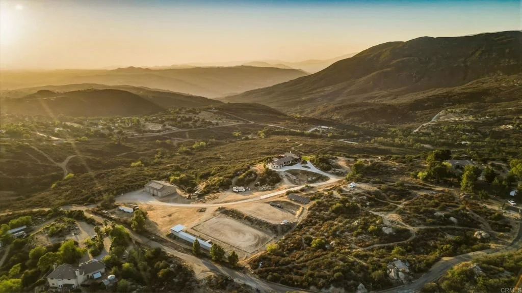 Photo of 19576 Paradise Mountain Road