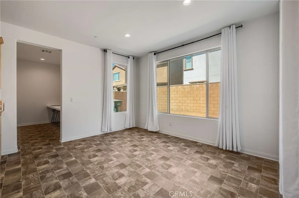 Photo of 3447 E Sumac