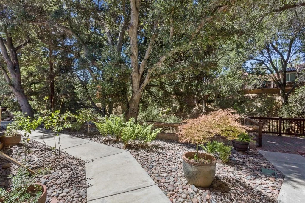 Photo of 13515 Oak Mountain