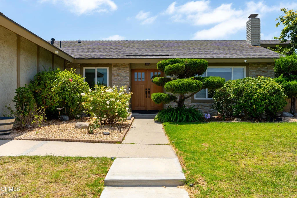 Photo of 310 Foxglove Place