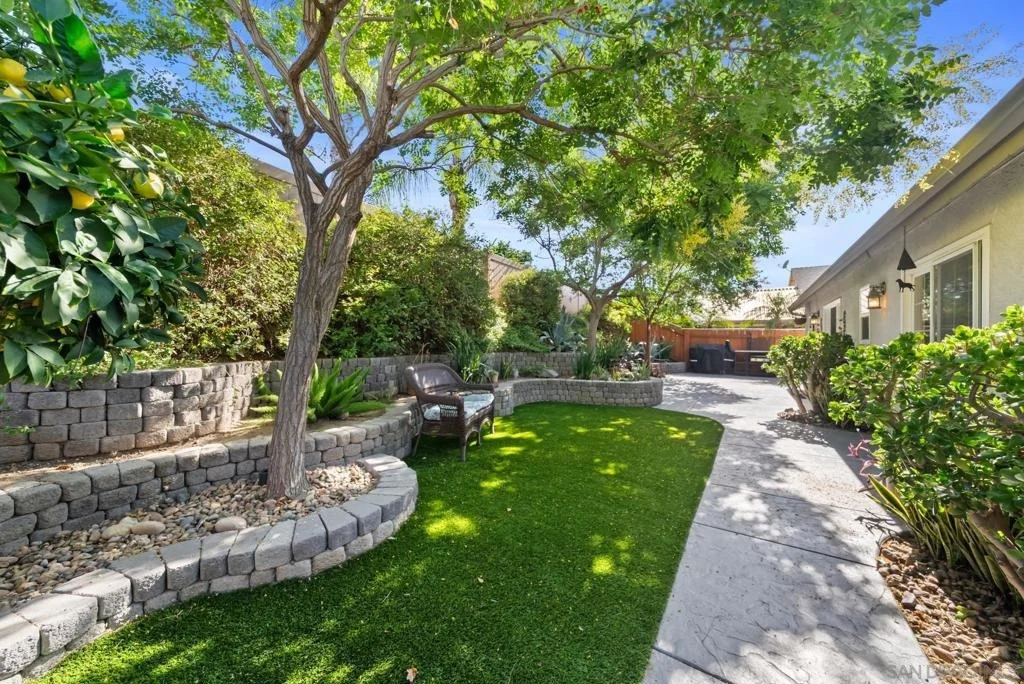 Photo of 9693 Follett Drive