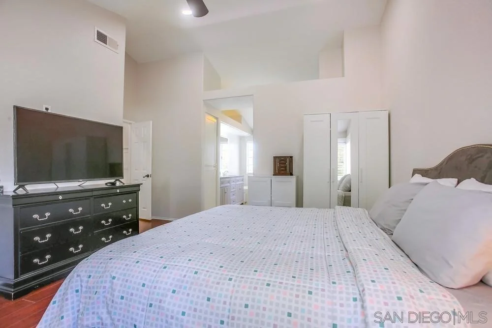 Photo of 473 Avenida Canora