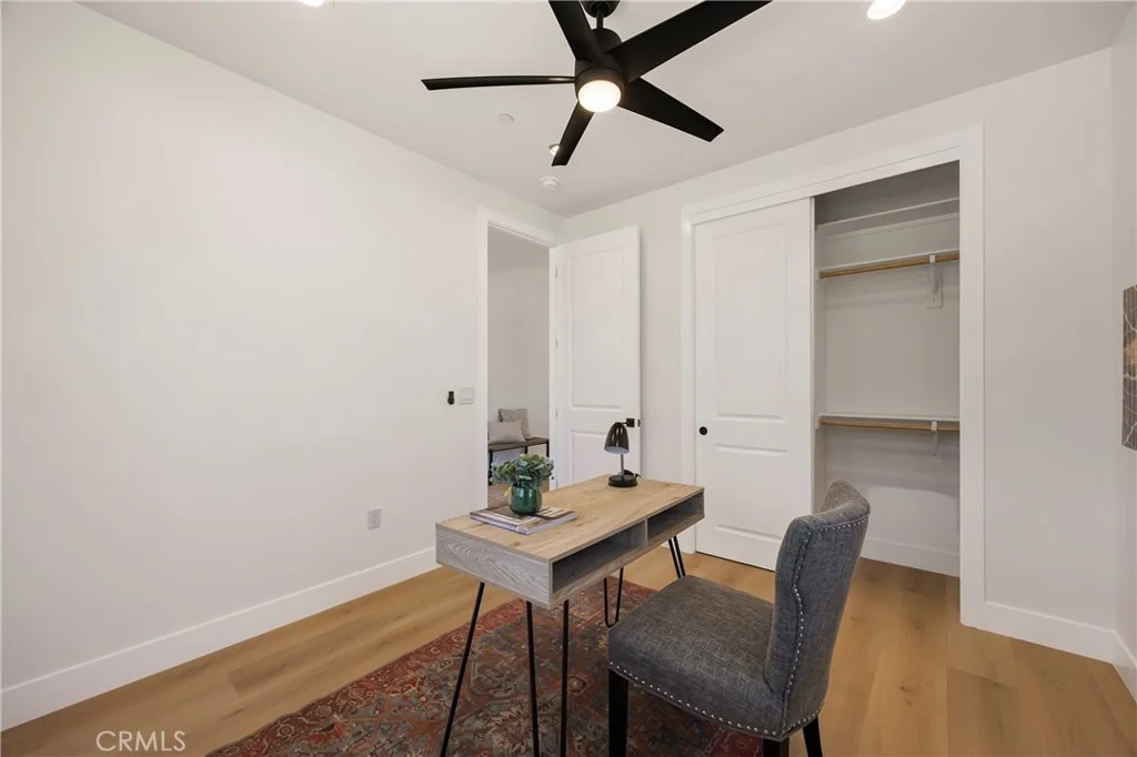 Photo of 5677 Pentz Road