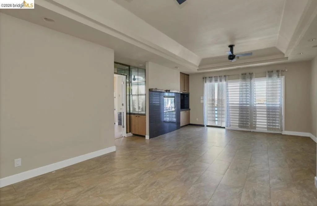 Photo of 1957 Dolphin Pl