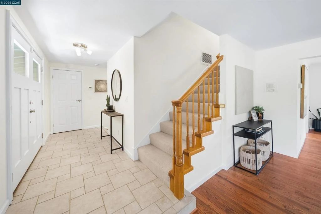 Photo of 3050 Bowling Green Dr