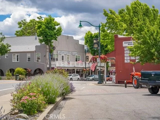 Photo of 271 Thistle