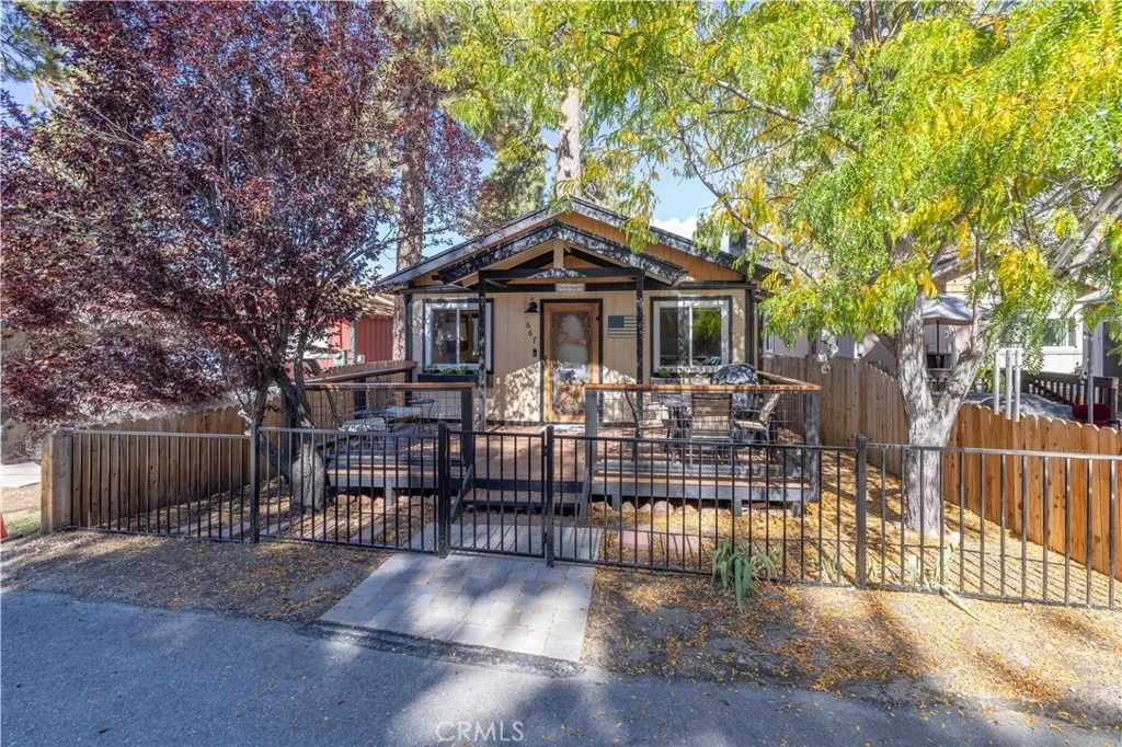 Photo of 667 Lintner Road