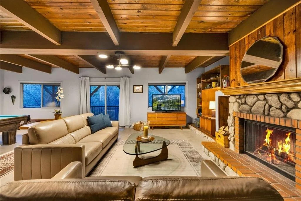 Photo of 26623 Hillcrest Lane
