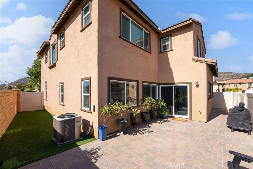 Photo of 205 Windsor Grey