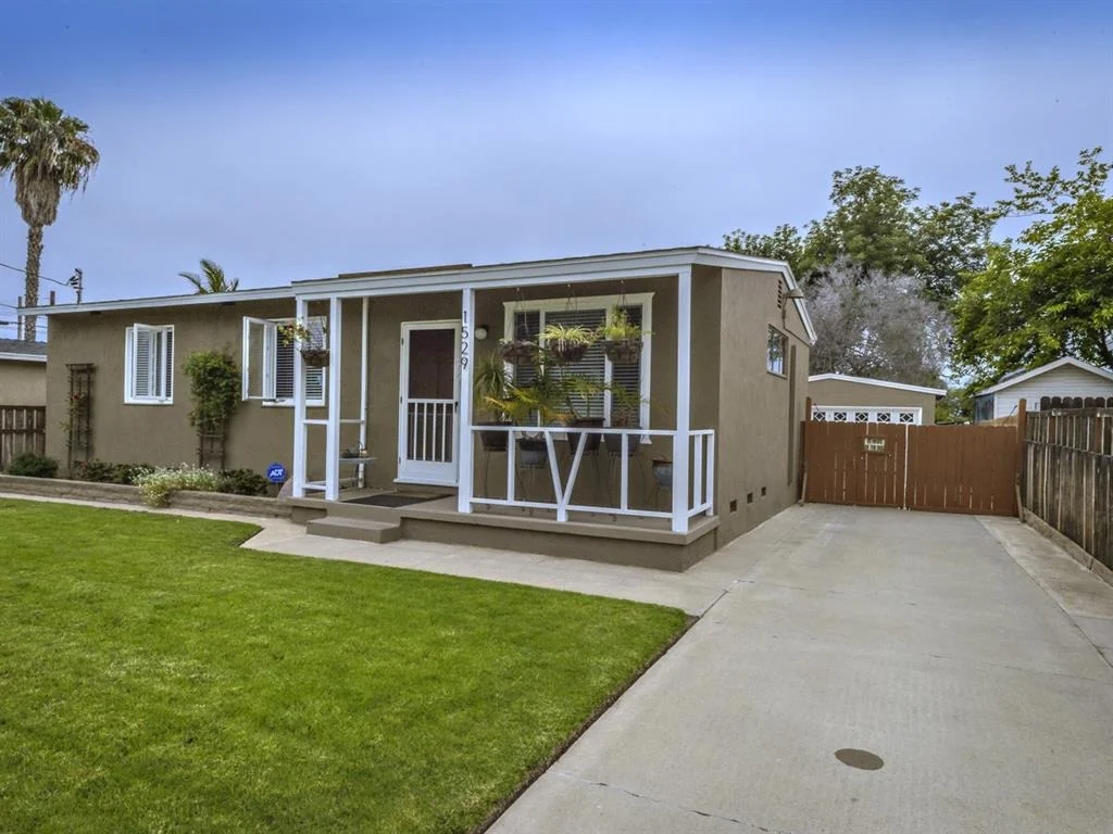 Photo of 1529 Dr.