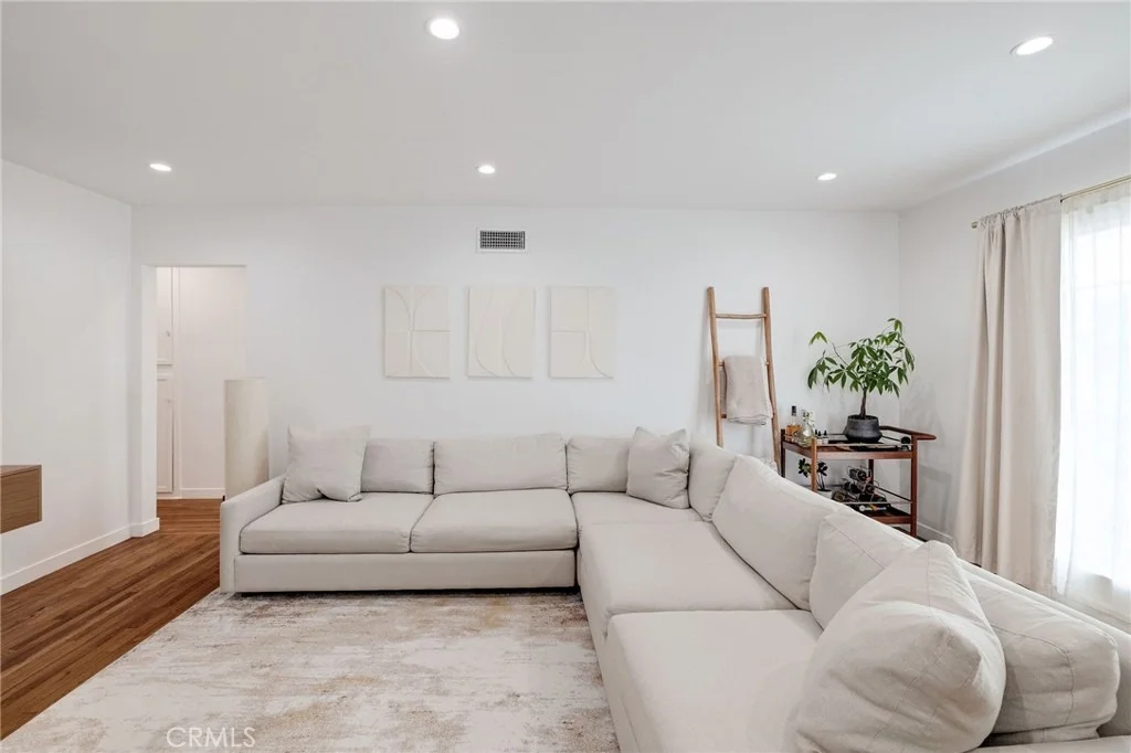 Photo of 2202 W 170th Street