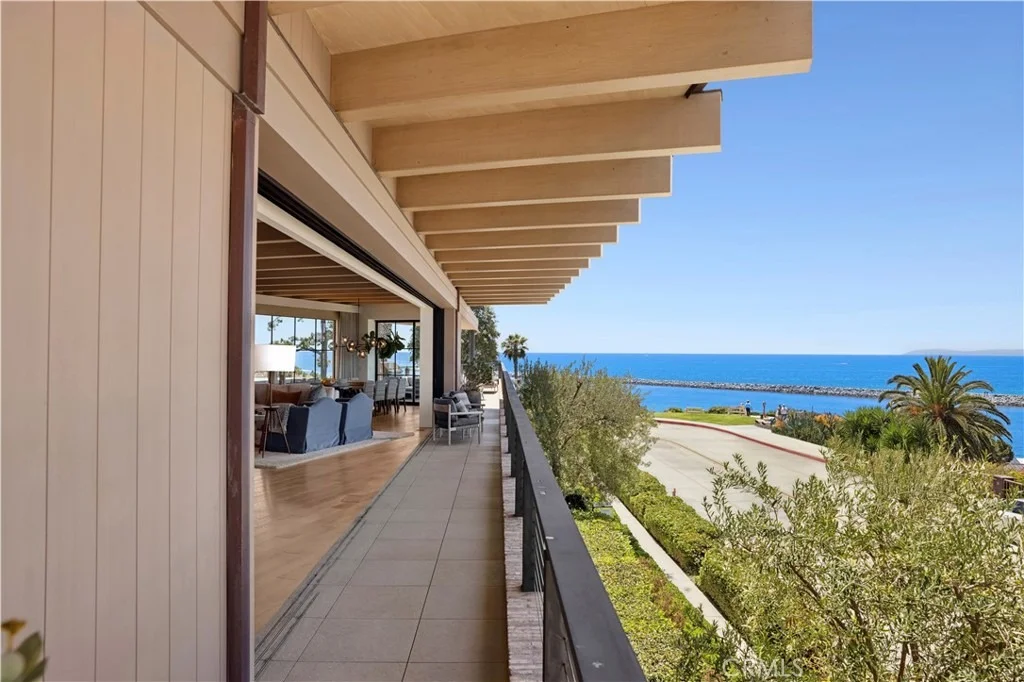 Photo of 2804 Ocean