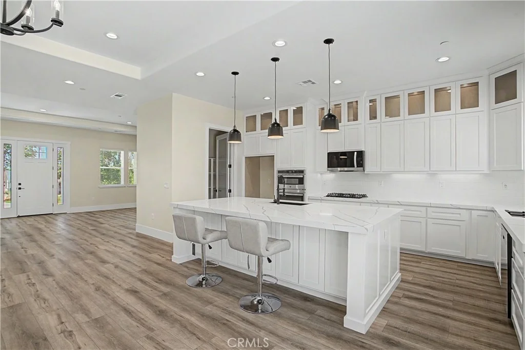 Photo of 3997 Skyview