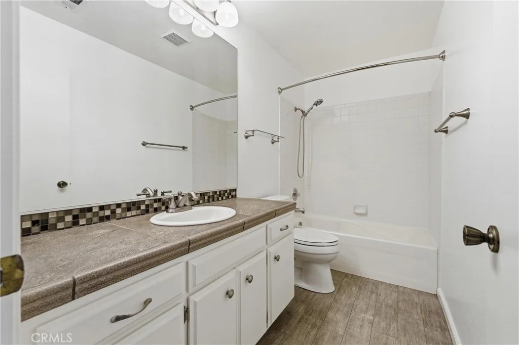Photo of 3329 W Avenue J3