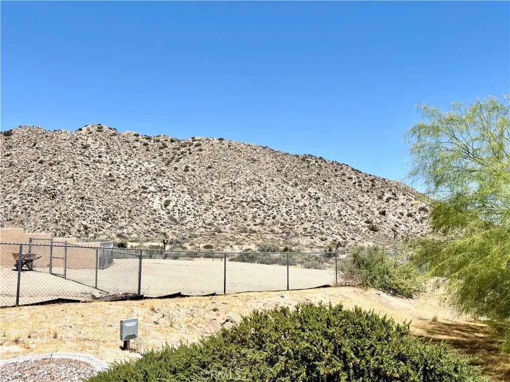 Photo of 7495 Canyon Drive
