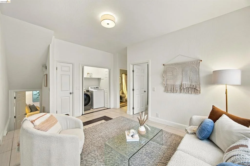 Photo of 7099 Pinehaven Road