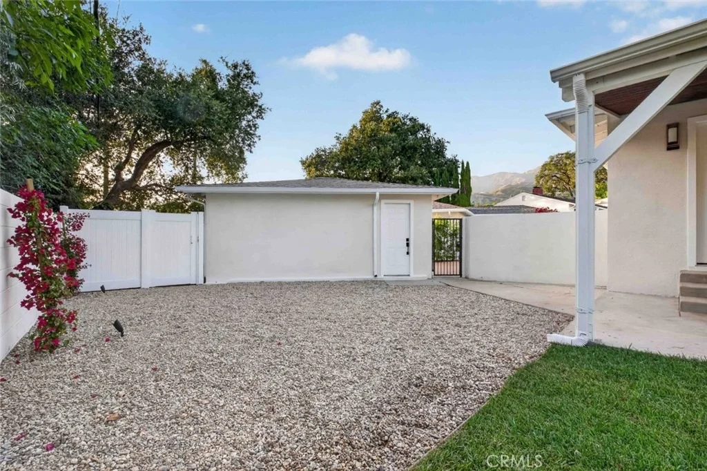 Photo of 6433 Creemore Lane