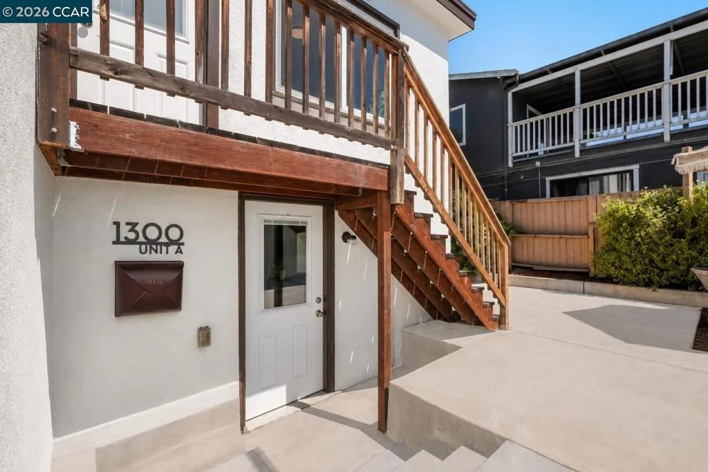 Photo of 1300 Kains Ave