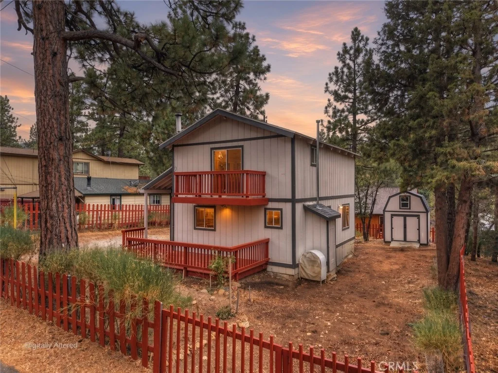 Photo of 418 Sunset Lane