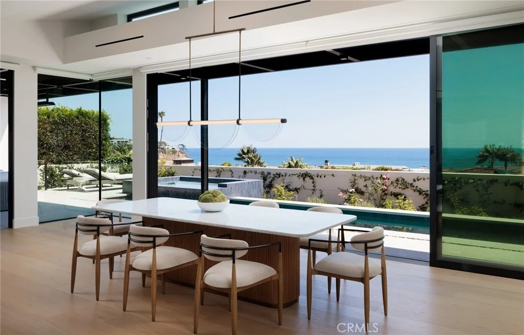 Photo of 2595 Altamar