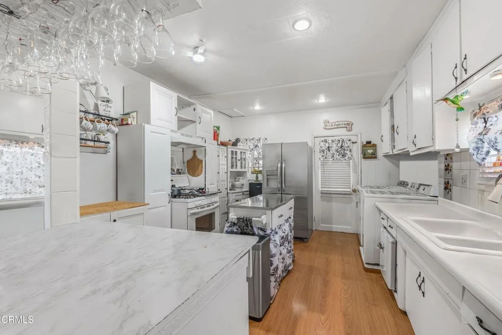 Photo of 426 Sespe Avenue
