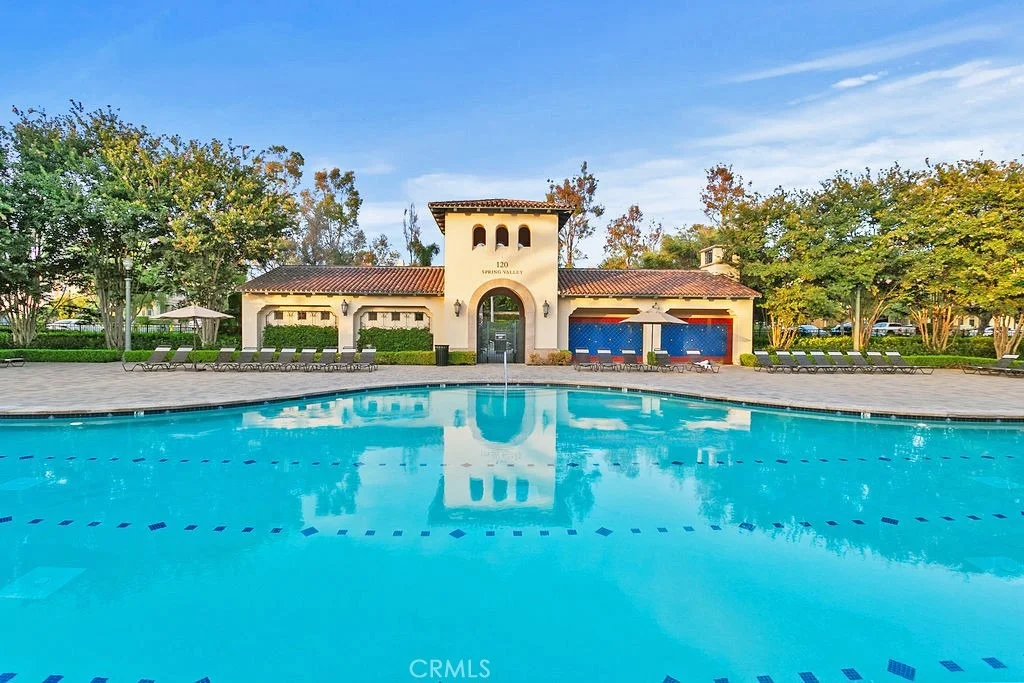 Photo of 41 Carpenteria