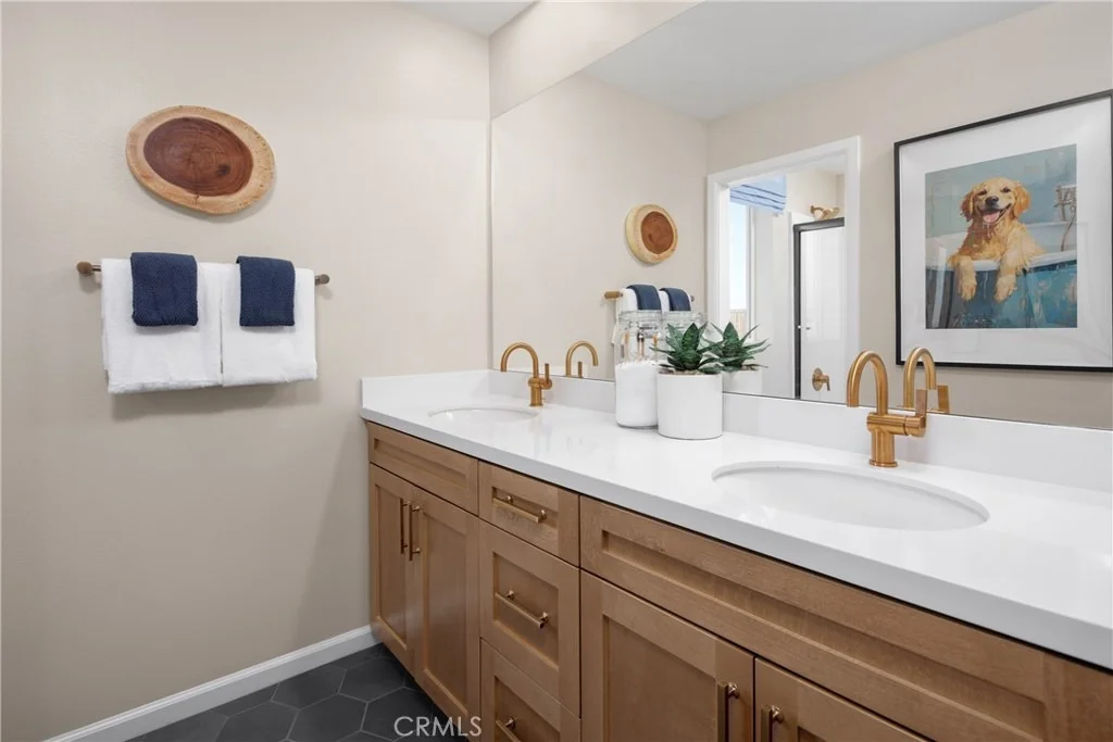 Photo of 8383 Tamarack Street