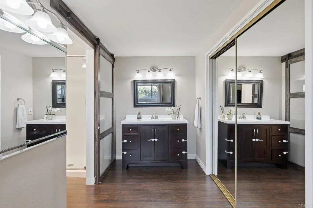 Photo of 5625 Lake Vista Drive