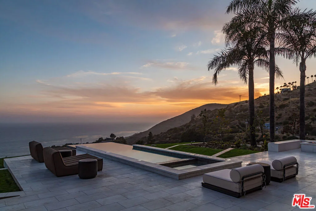 Photo of 4346 Avenida De La Encinal