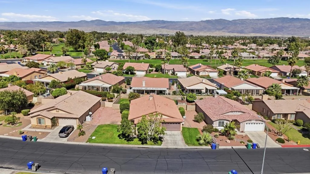 Photo of 82546 Lincoln Drive