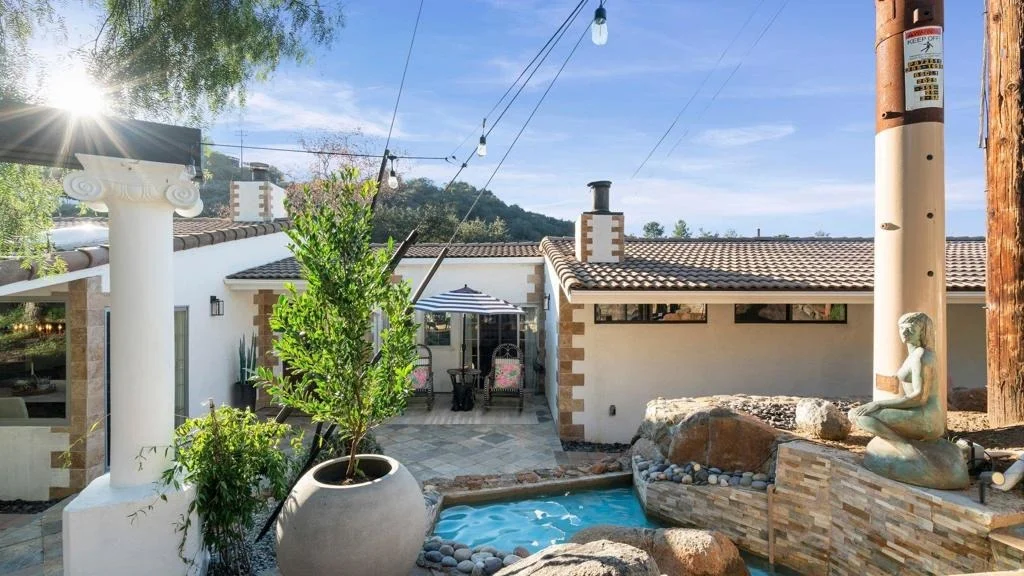 Photo of 1165 Midway Dr