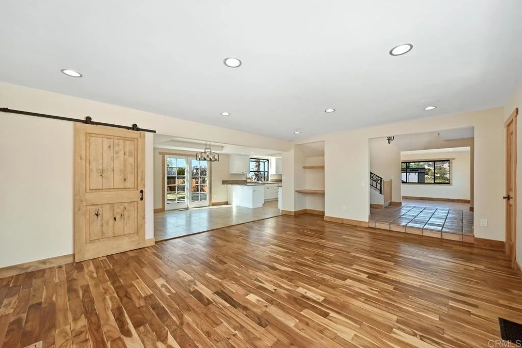 Photo of 1820 Elevado Road